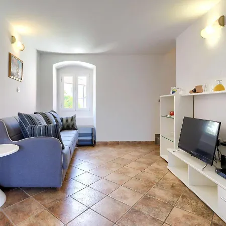 Holiday home Charming Apartment With Private Terrace In Porec *