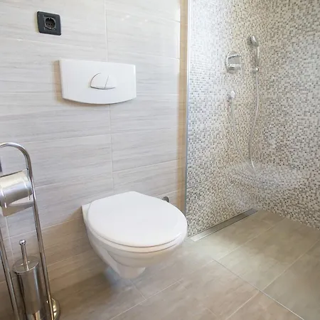 Charming Apartment With Private Terrace In Porec Holiday home *