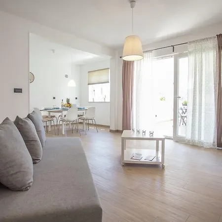 Charming Apartment With Private Terrace In Porec * Porec